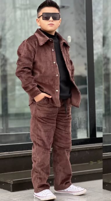 طقم ولادي شتوي كوردروي أنيق